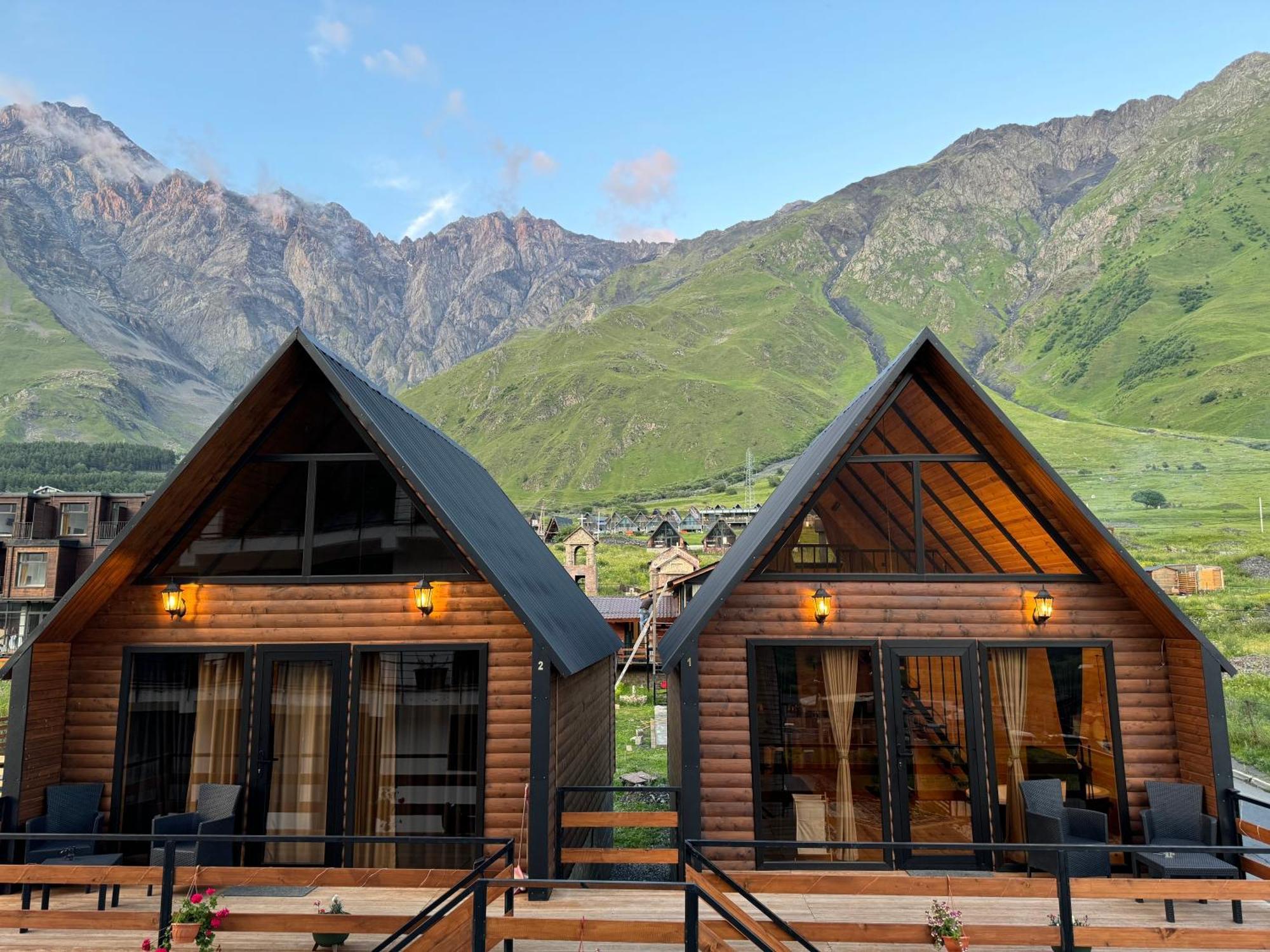 Outdoor Cottages Kazbegi Exterior photo