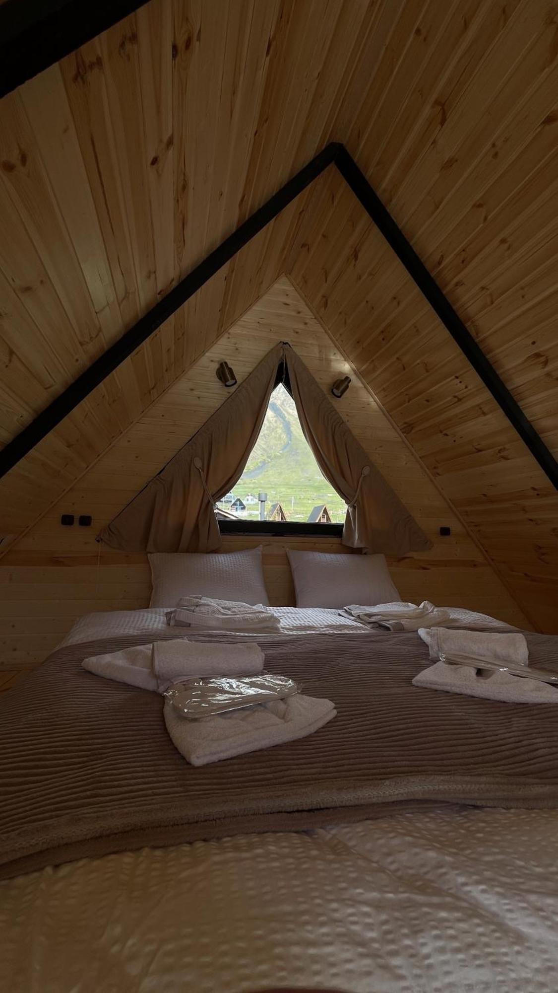 Outdoor Cottages Kazbegi Room photo